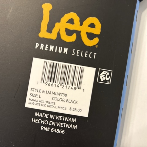 Lee Men's Premium Select Classic Fit Black Utility Button Down Shirt - Picture 9 of 10